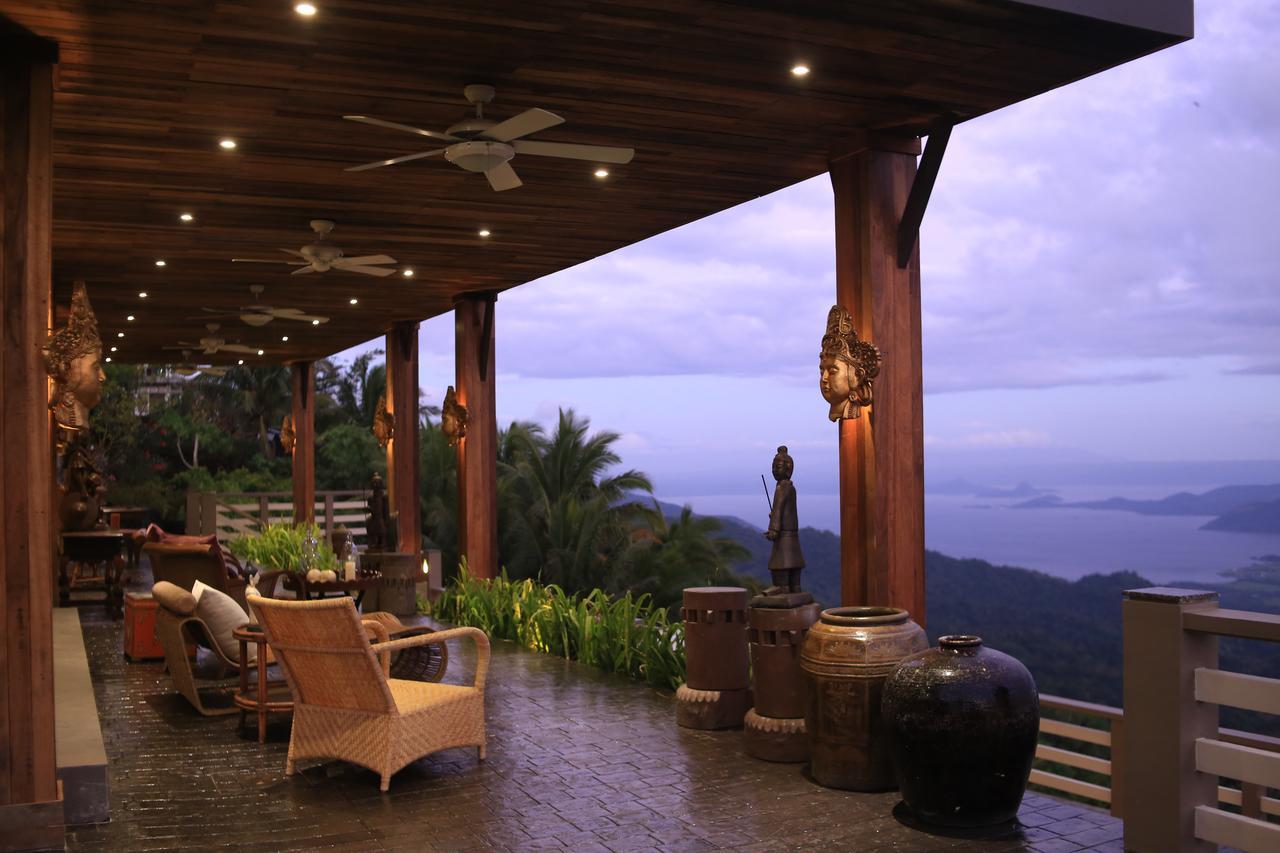 The Oriental Luxury Suites Alfonso ภายนอก รูปภาพ